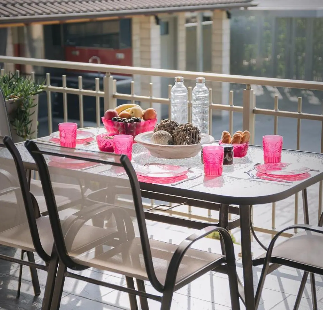 Ninemia Sea Side Villa Agios Mamas Vakantiehuis